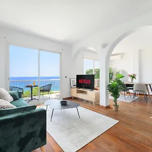 Proche Monaco, Vue Et Acces A La Appartement